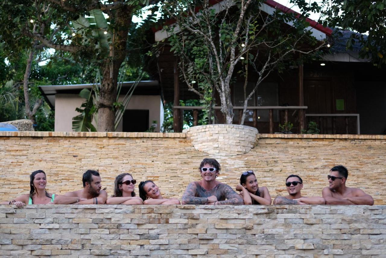Ostello Mad Monkey Siquijor Esterno foto